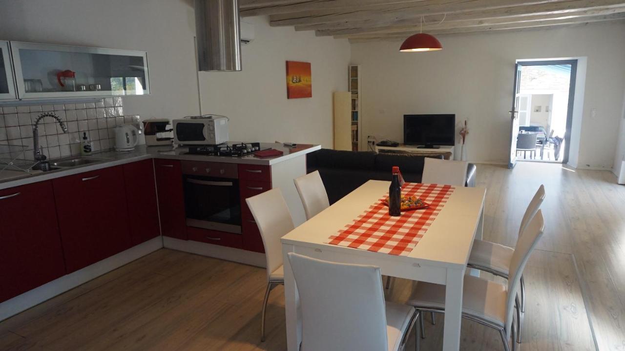 Holiday Home Ava1 With Pool & Holiday Home Ava2 With Whirlpool Baderna Exteriör bild