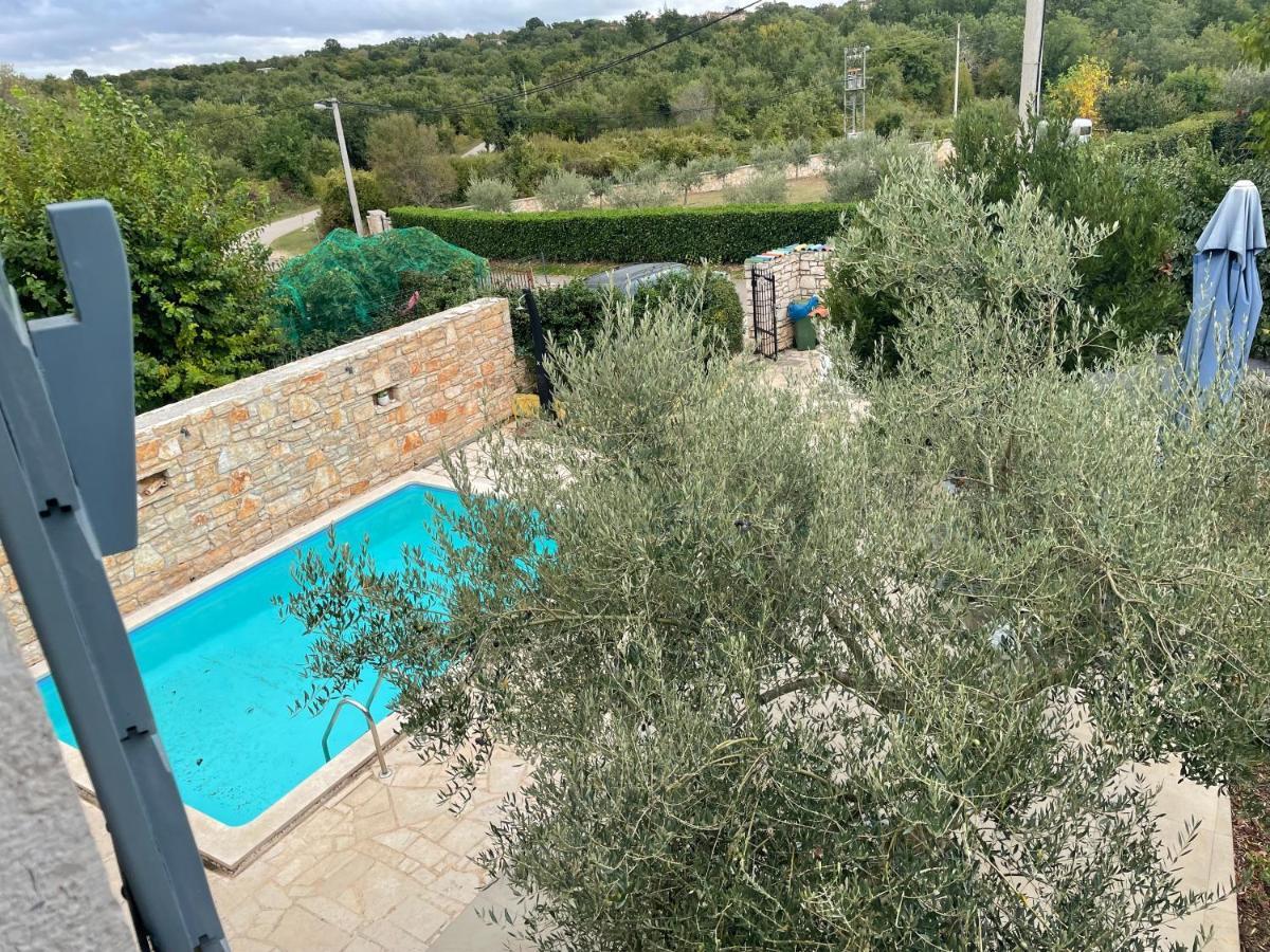 Holiday Home Ava1 With Pool & Holiday Home Ava2 With Whirlpool Baderna Exteriör bild