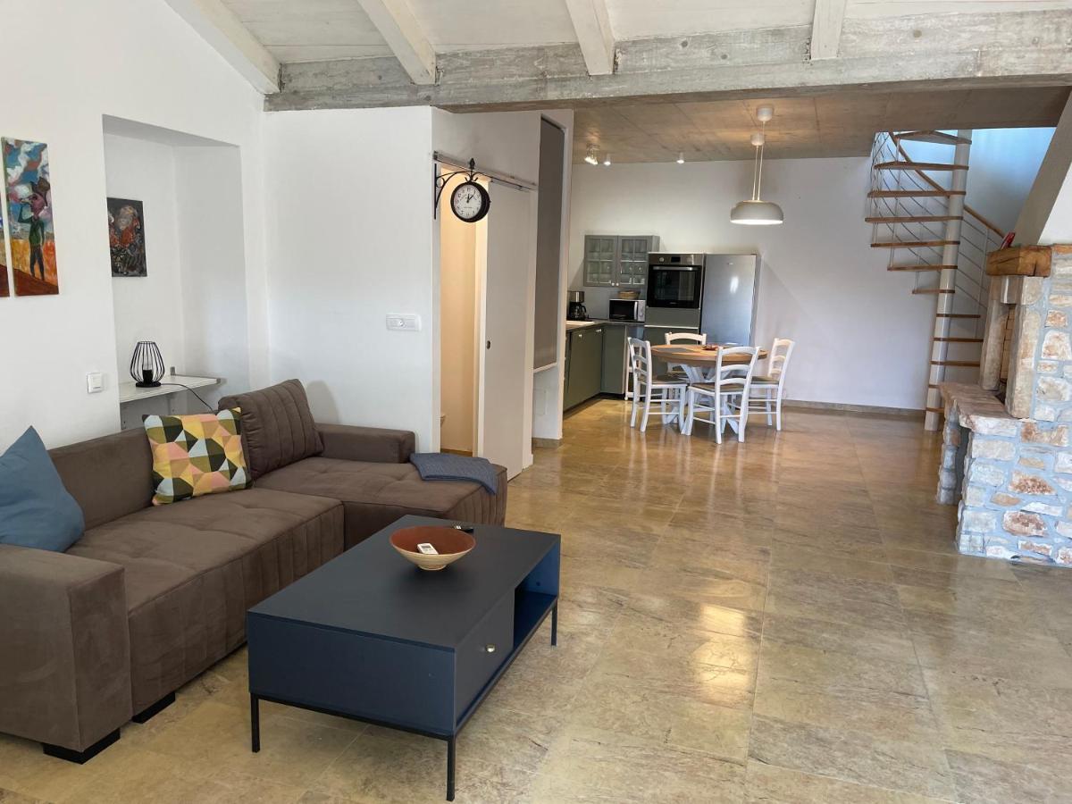 Holiday Home Ava1 With Pool & Holiday Home Ava2 With Whirlpool Baderna Exteriör bild