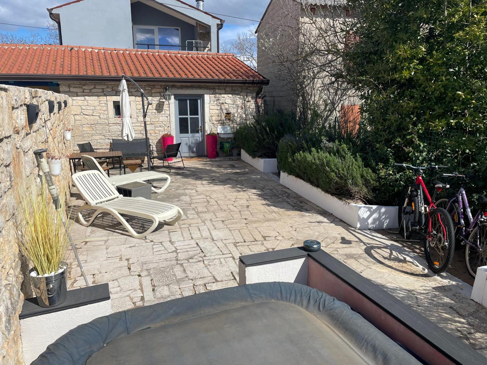 Holiday Home Ava1 With Pool & Holiday Home Ava2 With Whirlpool Baderna Exteriör bild